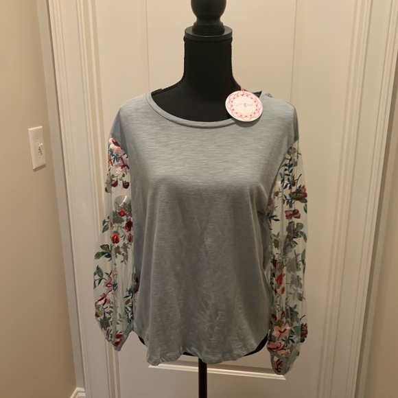 Umgee Tops - Floral arm long sleeve shirt